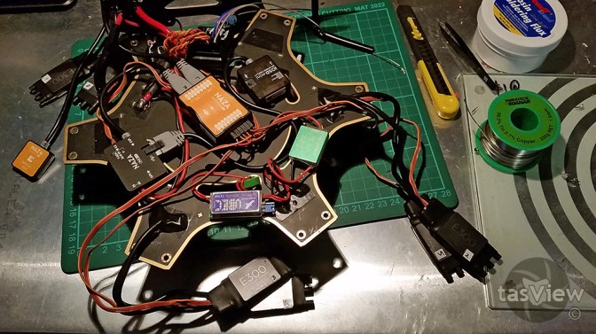 957 inside electronics Y6